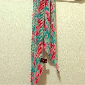 Colorful Pleated scarf